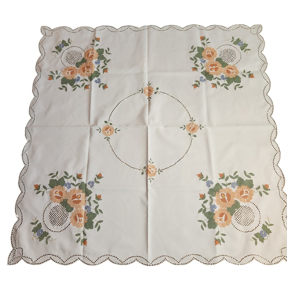 Vintage Square Floral Embroidered Tablecloth White Scalloped Cutwork Lace 34x34